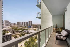 1900 N Bayshore Dr 2307, Miami