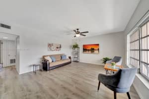 711 SE 7th Ave APT 3, Pompano Beach, FL 33060, - MLS#A11799339
