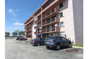 7040 SW 24th St, Miami, FL 33155, Sold 08/06/25
