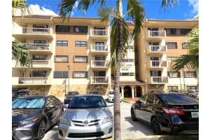 5249 Nw 7th St 109, Miami