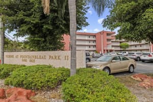 8401 Nw 8 St 401, Miami