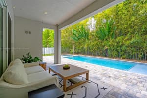 Hollywood, FL 33027, Sold 06/11/25