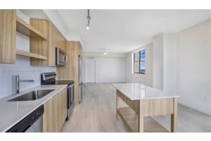 555 Ne 8th St 2202 Fort Lauderdale, FL 33304 - MLS#A11799531