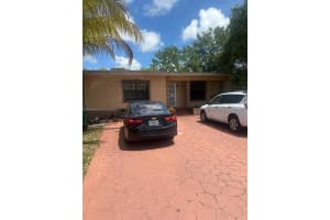 1201 Nw 147th St, Miami