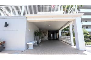 4800 Hillcrest Ln APT 311, Hollywood, FL 33021, - MLS#A11799540