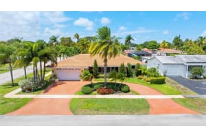 5221 Roosevelt St, Hollywood, FL 33021, Sold 08/27/25