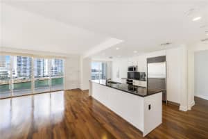 901 Brickell Key Blvd APT 607, Miami, FL 33131, Sold 09/25/25