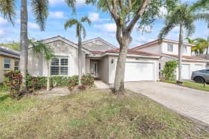 4945 SW 34th Terrace, Fort Lauderdale, FL 33312, - MLS#A11799619