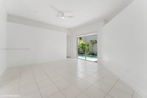 1576 Breakwater Terrace, Hollywood, FL 33019, Sold 08/05/25