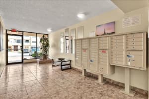 2451 NW 41st Ave APT 304, Lauderhill, FL 33313, - MLS#A11799767