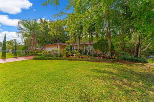 8620 SW 181st St, Palmetto Bay, FL 33157, Sold 08/18/25