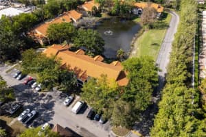 2094 Arbour Walk 318, Naples