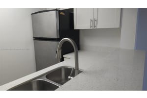 1720 Nw N River Dr 113 Miami, FL 33125 - MLS#A11800048