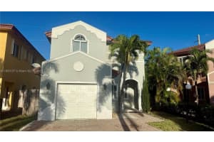 909 Ne 41st Ter 909, Homestead