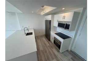 50 Biscayne Blvd, Miami, FL 33132, Sold 07/16/25