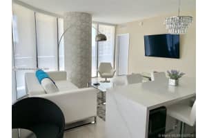 55 SW 9th St Apt 2003, Miami, FL 33130, - MLS#A11800241