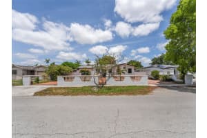 341 Pash E Ho Wa Dr, Hialeah, FL 33010, Sold 07/31/25