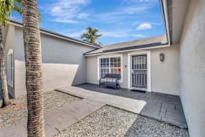 19361 NW 61st Ave, Hialeah, FL 33015, Sold 07/21/25