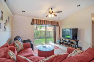 1217 Nw 125th Ter Sunrise, FL 33323 - MLS#A11800293