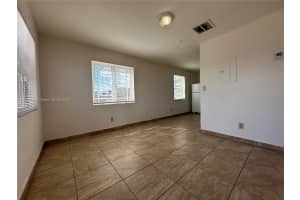 623 NW 9th Ave #4, Fort Lauderdale, FL 33311, - MLS#A11800306