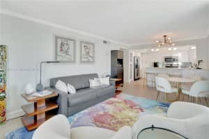 720 Collins Ave, Miami Beach, FL 33139, - MLS#A11800338