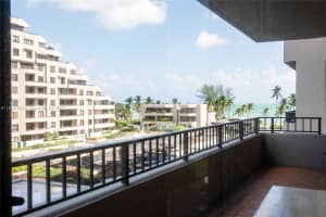 201 Crandon Blvd APT 424, Key Biscayne, FL 33149, - MLS#A11800360