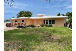 5284 Ne 18th Terrace, Fort Lauderdale