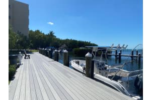 88500 Overseas Hwy APT 301, Tavernier, FL 33070, - MLS#A11800437