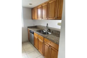 MLS# A11800449, Doral, Florida 33166