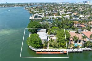2500 Mercedes Dr, Fort Lauderdale, FL 33316, - MLS#A11800516