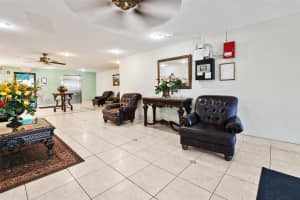 7125 Bay Dr 201 Miami Beach, FL 33141 - MLS#A11800566