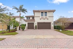 8264 Nw 118th Way, Parkland