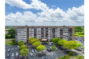 1100 Saint Charles Pl 407, Pembroke Pines