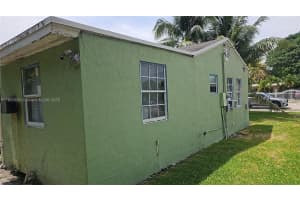 846 Nw 114th St Miami, FL 33168 - MLS#A11800630