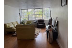 2175 NE 170th St, North Miami Beach, FL 33162, Sold 07/25/25