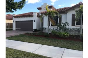 15400 Sw 176 Ln, Miami