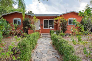 16910 Ne 8th Ct, North Miami Beach