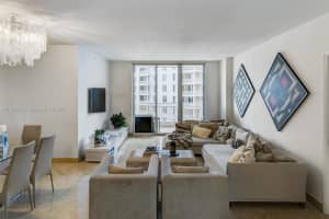 801 Brickell Key Blvd 1503 Miami, FL 33131 - Off Market