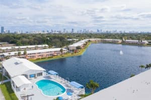725 SW 11th Ave APT 17F, Hallandale Beach, FL 33009, Sold 10/28/25