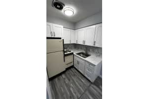 2211 Lincoln St 7, Hollywood, FL 33020 - MLS#A11800883