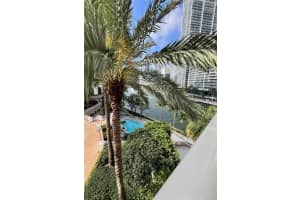 901 Brickell Key Blvd 603, Miami