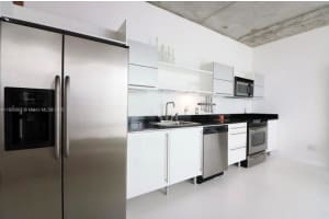 690 SW 1st Ct APT 1227, Miami, FL 33130, - MLS#A11800957