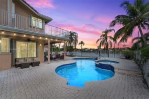 1106 Nw 180th Ave, Pembroke Pines
