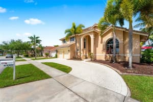 1106 NW 180th Ave, Pembroke Pines, FL 33029, - MLS#A11800966