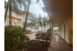 1958 Monroe St APT 102, Hollywood, FL 33020, - MLS#A11800974