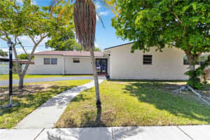 20310 SW 116th Ave, Miami, FL 33189, Sold 08/20/25