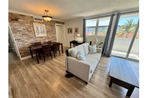 16518 Ne 26th Ave 405 North Miami Beach, FL 33160 - MLS#A11801162