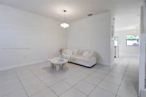 11390 W 34th Wy., Hialeah, FL 33018, Sold 10/02/25