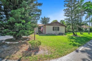 2218 Nova Village Dr, Davie, FL 33317, Sold 06/27/25