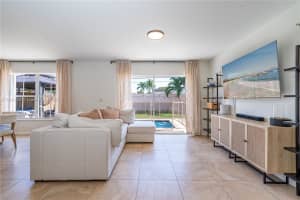 6284 Duval Dr Margate, FL 33063 - MLS#A11801239